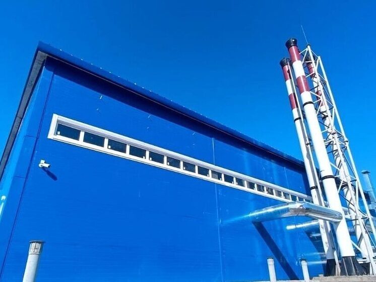 В селе Кустур открылась новая котельная на древесной щепе