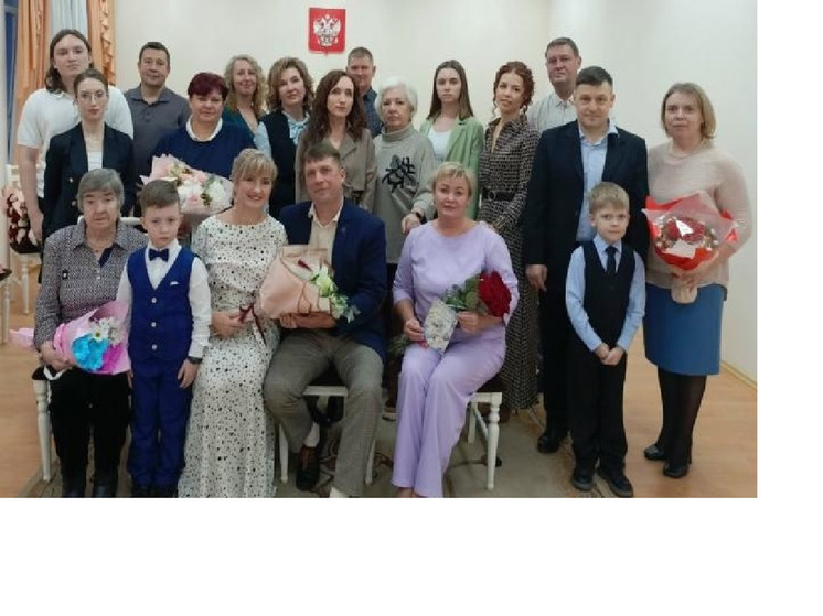 Супруги Гильди из Кондопоги отметили серебряную свадьбу