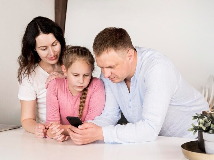 Получатели детских пособий могут оформить выплаты дистанционно