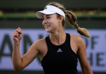 26-летняя Анна Калинская поделилась фотографиями из отпуска. Блондинка, которую называют самой красивой российской теннисисткой, показала главное достоинство своей великолепной фигуры.