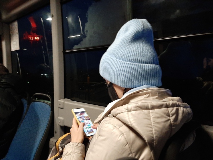 Саратовец нарушал тайну телефонных переговоров 20 человек