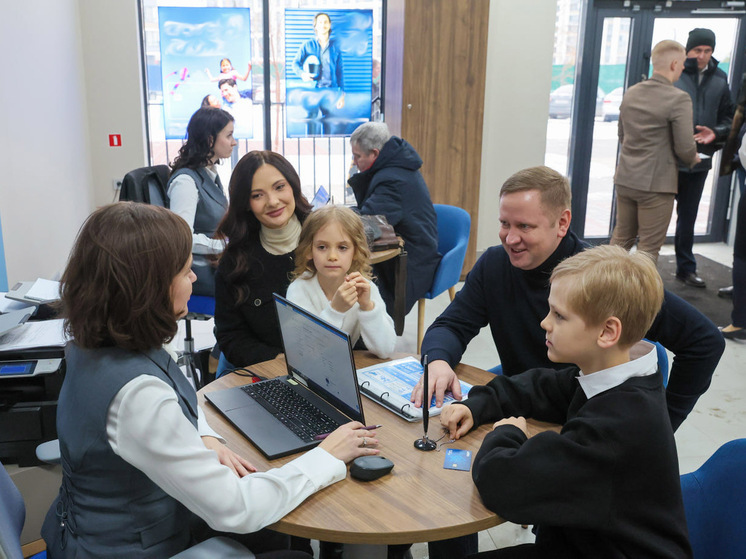 Получателей единых детских пособий в ВТБ стало больше на 40%