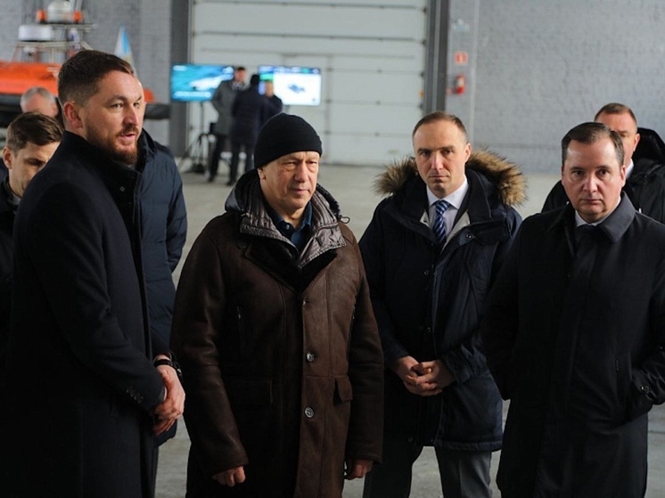 Заместитель председателя правительства РФ – полномочный представитель президента в ДФО Юрий Трутнев в ходе рабочей поездки в Архангельск посетил новый железнодорожный терминал компании «Полар Транс Порт»