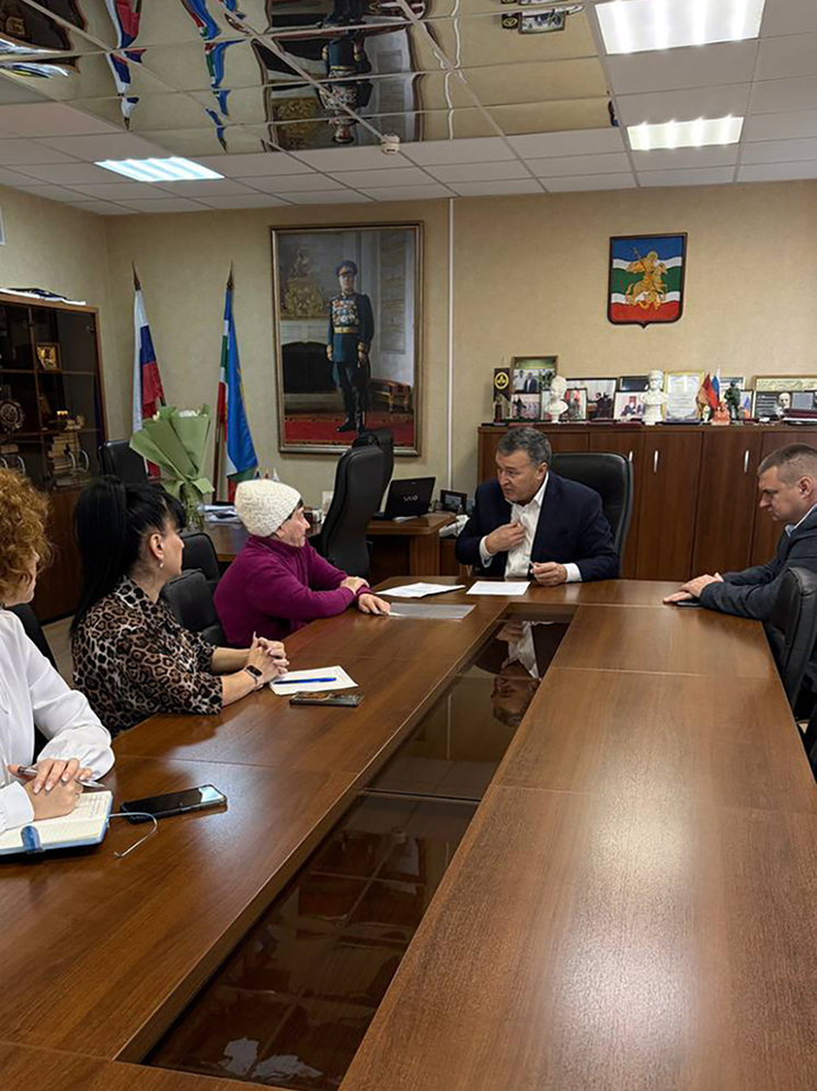 Под калужским Жуковом решают, как проехать к кладбищу