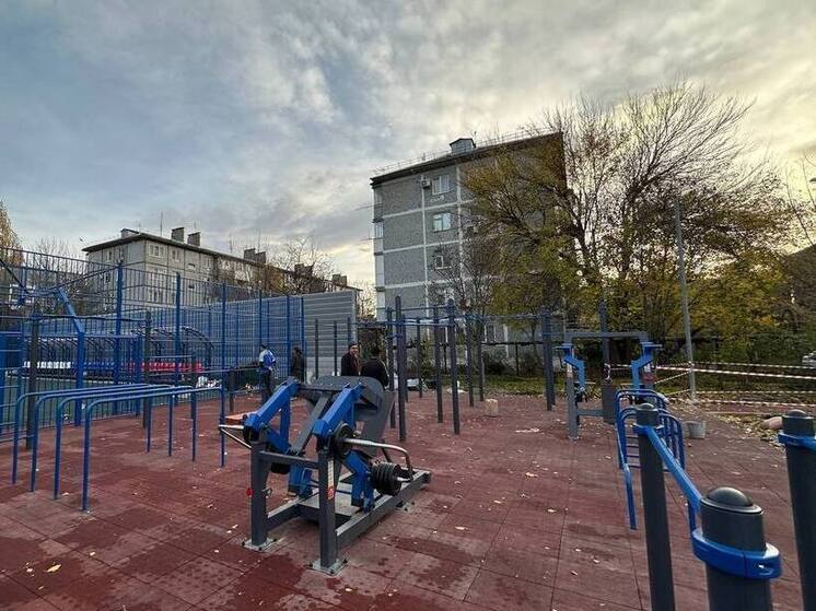 Строительство «умной» спортплощадки с QR-инструкциями завершается в Краснодаре