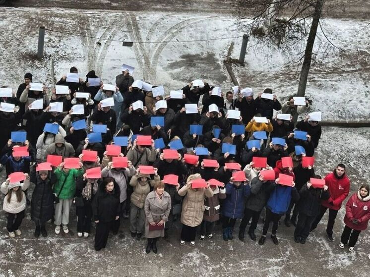 Студенты Нерехты отметили флешмобом Международный день студента