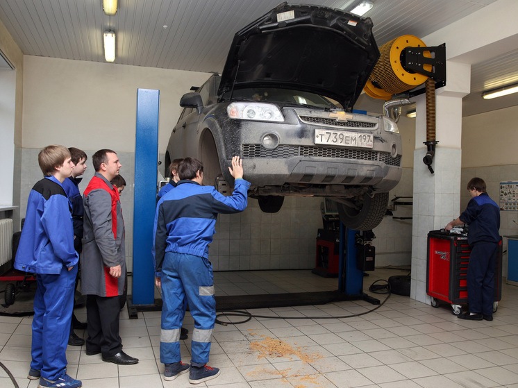  В СПО примут всех, но обучать будут по «списочным специальностям»