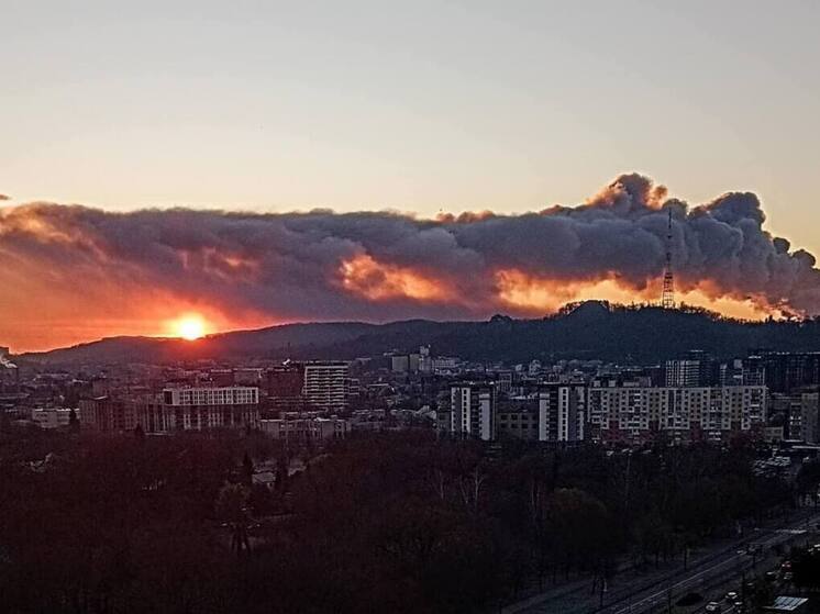 Командование ВСУ не может бросить все свои резервы в районы Гуляйполя, Покровска (Красноармейска) и Купянска, так как боится потерять Киев