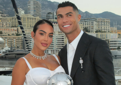 Роналду впервые за 8 лет побывал в США и сразу в Белом доме: фотодоказательства​​​​​​​