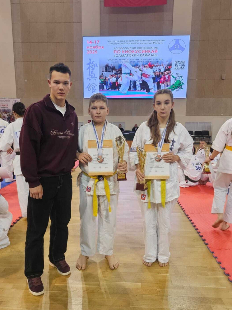 Орловские каратисты завоевали две бронзы на «Самарском каймане»