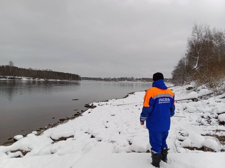 Спасатели провели рейд по водоемам Ленобласти: рыбаки не найдены