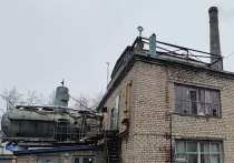 Украина «выбила» с помощью дронов сразу две ТЭС в ДНР — Зуевскую и Старобешевскую, что повлекло за собой аварийные отключения энерго- и теплоснабжения, мобильной связи, частично Интернета, а в глобальном плане — введение в республике режима чрезвычайной ситуации