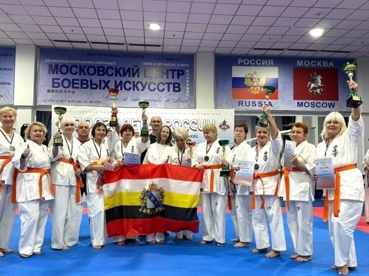 Курские «долголеты» завоевали 8 медалей на всероссийских соревнованиях по киокусинкаю