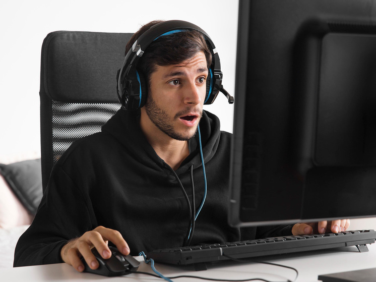 Психиатр Ирина Каленова рассказала, учат ли компьютерные игры убивать в реальной жизни