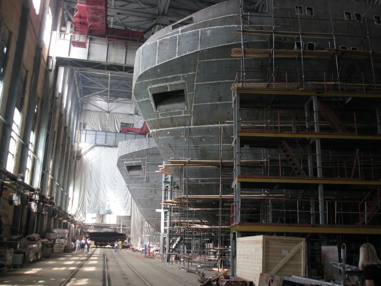 На Ярославском судостроительном заводе с конца сентября не платят зарплату