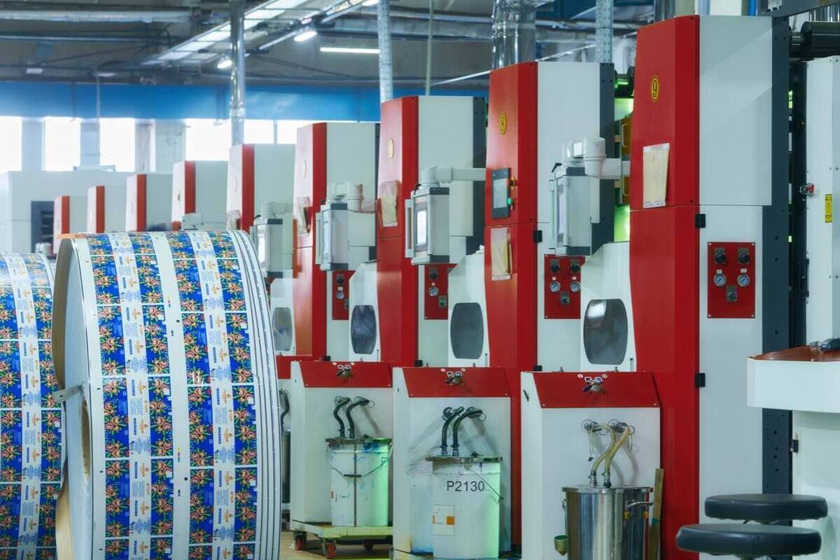 Анатолий Гарбузов рассказал о росте производства бумажной тары в Москве