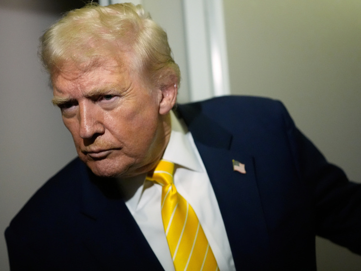 Президент США атаковал противников по скандалу с сексуальным преступником