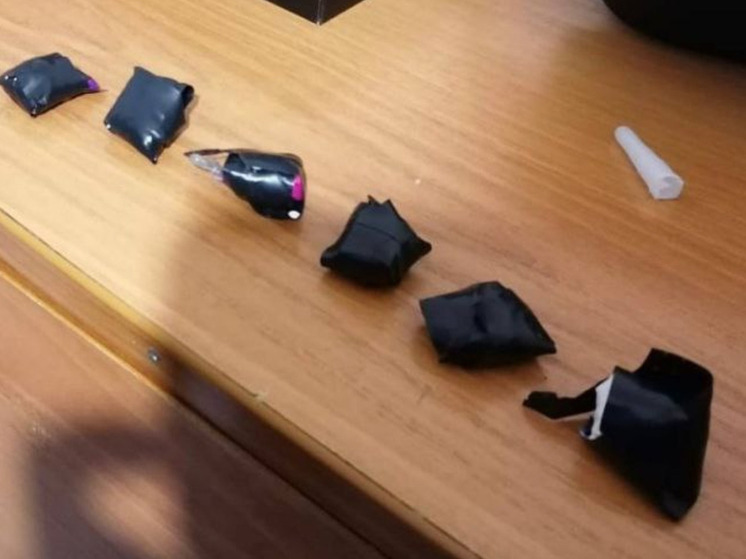В Урае пресечена попытка сбыта крупной партии синтетических наркотиков