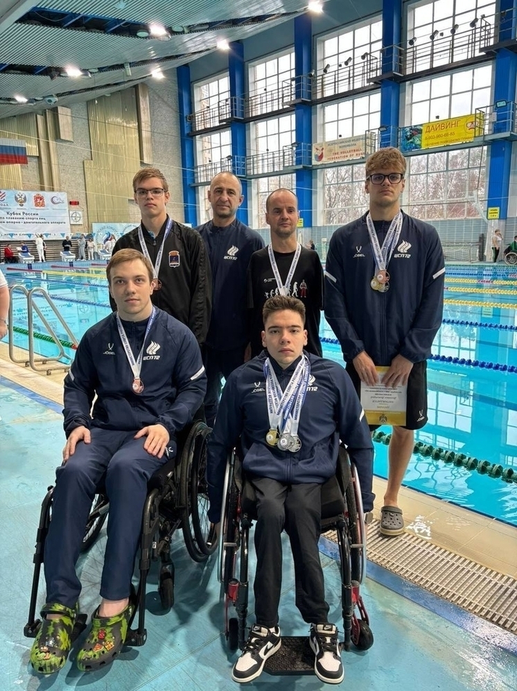 Тюменские пловцы с поражением опорно-двигательного аппарата завоевали 11 медалей на Кубке России