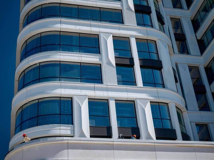 Максим Ликсутов рассказал о готовности первого бизнес-центра для «Трансмашхолдинга»