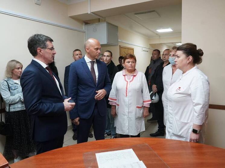 Алексей Беспрозванных представил трехлетний план с акцентом на медицину и соцподдержку