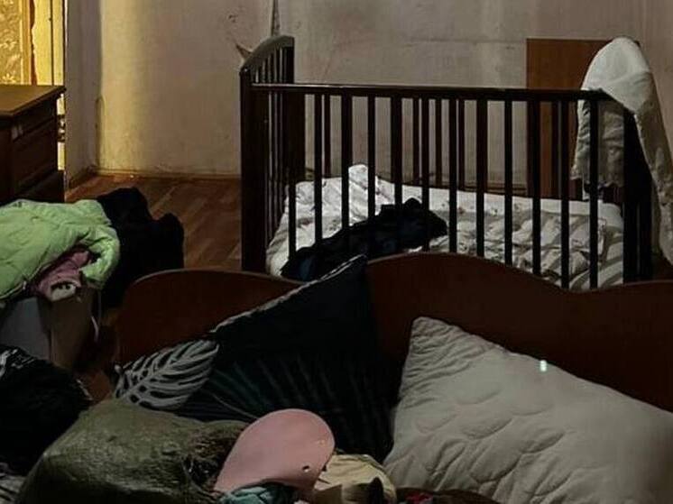 Петербурженка задушила младенца и спрятала тело в диван