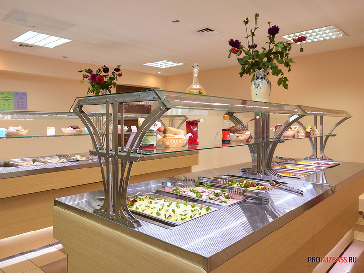 Школьные столовые Кемерова убрали из меню макароны по-флотски из-за нарушений норм