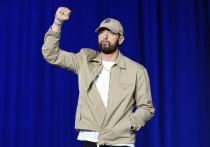 Вот опять наши не додумались: нет чтобы тому же Киркорову судиться с речным электротрамвайчиком «Филька» за «введение потребителя в заблуждение»