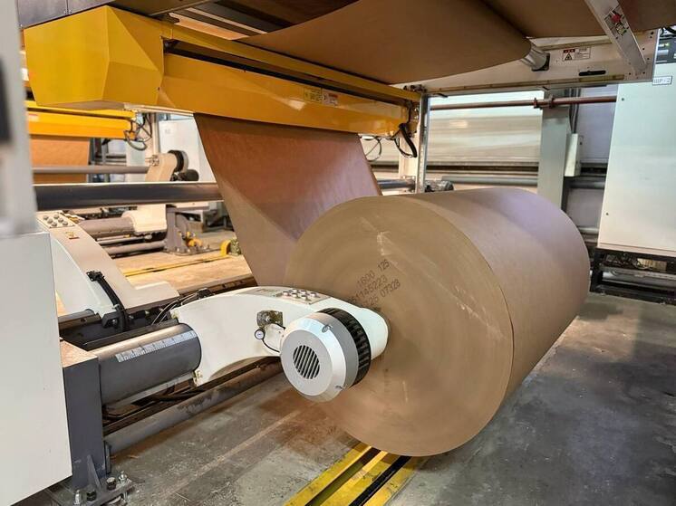 Мурманский тарный комбинат запустил новую линию по производству гофрокартона