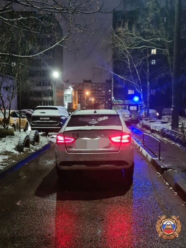 Водитель “Лады” сбил трехлетнего мальчика во дворе дома в Твери