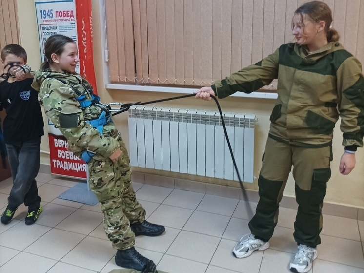 Курсанты Серпухова готовятся  к штурму здания