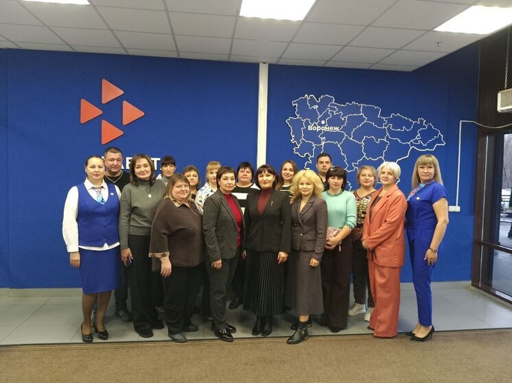 Специалисты службы занятости ЛНР изучили воронежский опыт работы с кадрами