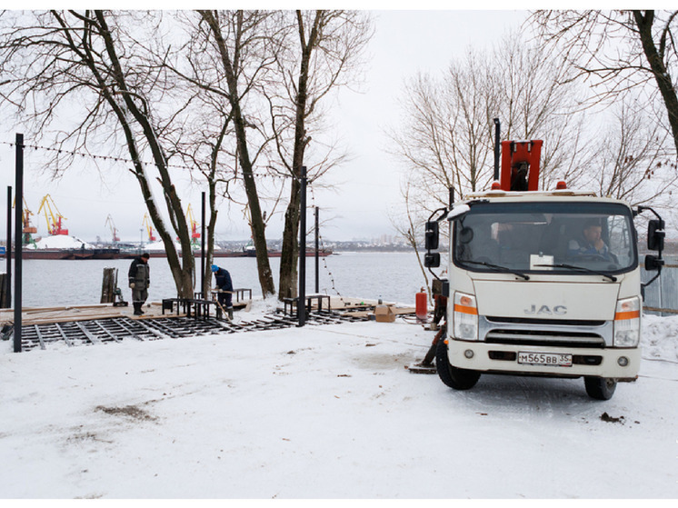 Стелу в честь водолаза Нины Соколовой возводят на набережной Череповца