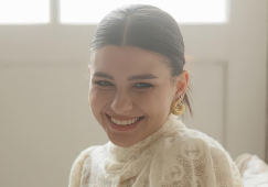 Бывшая жена Матвея Сафонова опять хочет денег: 64 миллионов оказалось мало