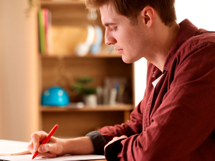 Липецкие выпускники показали отличные результаты на ЕГЭ и в выборе колледжей