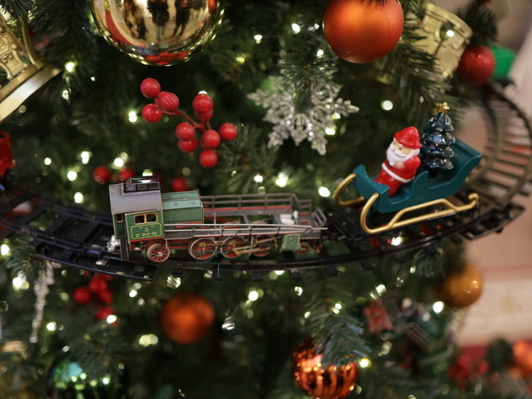 Психолог Денисова: чтобы найти новогоднее настроение, не стоит себя загонять