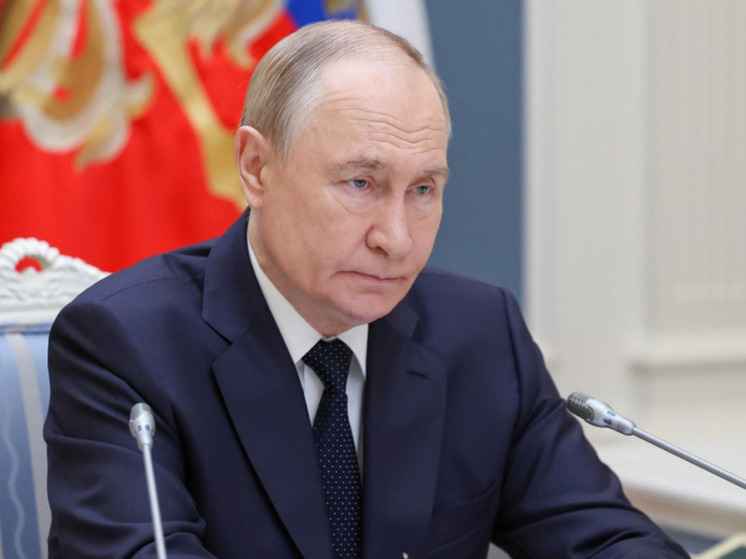 Песков: прямая линия Путина пройдет без прямых включений с мест