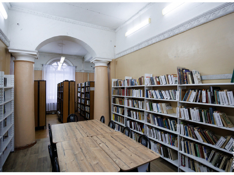 Библиотеку №2 в Череповце оформят под квартиру в стиле 1950-ых годов