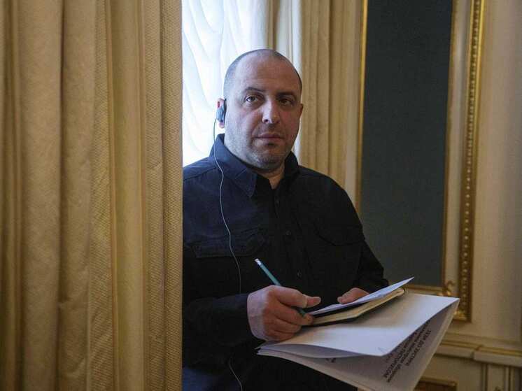 Политолог Семченко рассказал о масштабе интересующего США компромата Умерова на Зеленского