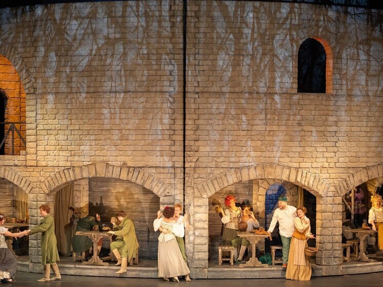 В Самаре прошли «Большие гастроли» Малого театра России со спектаклем «Смута»