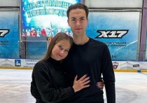 Выступающие в танцах на льду российские фигуристы Василиса Кагановская и Максим Некрасов приняли участие в рекламной фотосессии. Спортсмены сфотографировались в домашней обстановке.