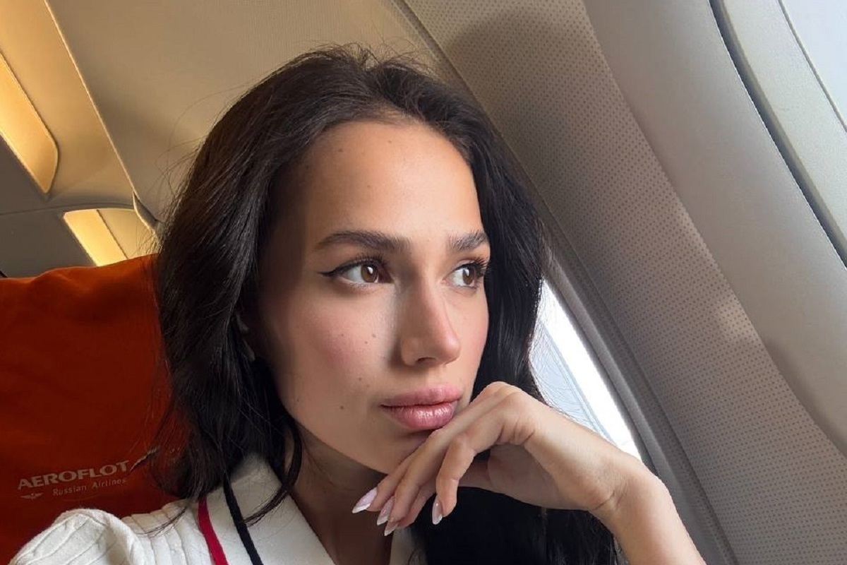 Фигуристка умеет выделяться из толпы