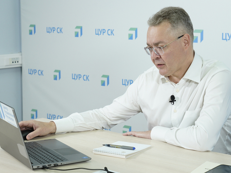 Губернатор Владимиров поручил ускорить ремонт крыши дома в Георгиевске после жалоб жителей