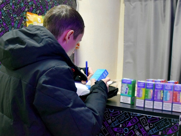 В Ненецком округе изъяли 2000 вейпов и электронных сигарет