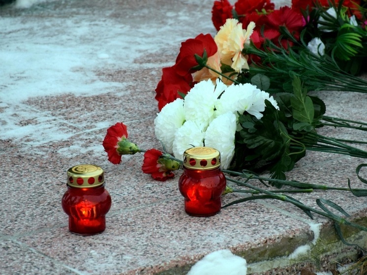 Стражи порядка НАО не допустили никаких ЧП при возложении цветов