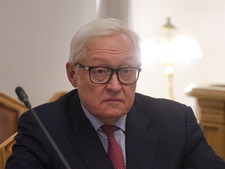 Рябков: Россия не прогнется под санкционным давлением