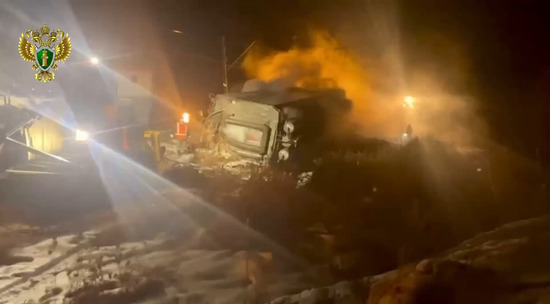 Cход локомотива и вагонов грузового поезда в Иркутской области