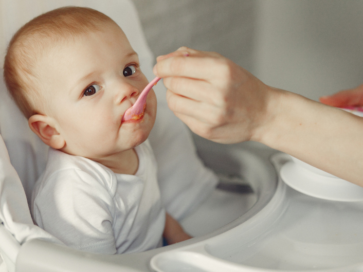 Нижегородцы узнают об оформлении бесплатного питания для младенцев