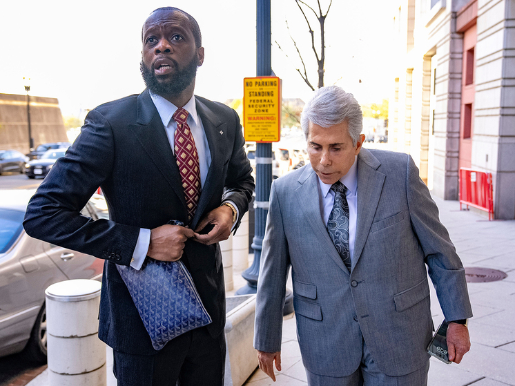 Рэпер Fugees признан виновным в незаконном финансировании предвыборной кампании Обамы