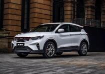 Российские автолюбители, планирующие покупку китайского автомобиля, могут столкнуться с неожиданной проблемой — на рынке начался серьёзный дефицит машин популярных марок